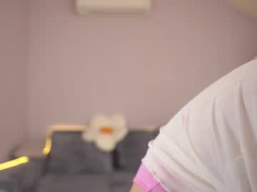webcam girl jjennnyy live cam image #12826497