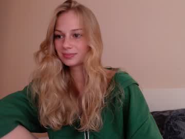 webcam girl magic_couple13 live cam image #6672540
