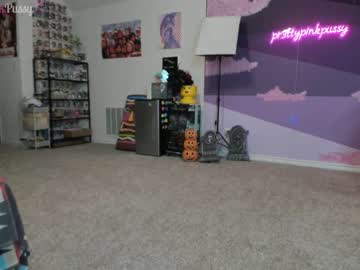 webcam girl pr3ttyp1nkpussy live cam image #3805459