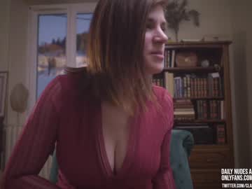 webcam girl claire_moulin live cam image #1378657
