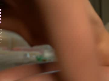 webcam girl kalisa_pearl live cam image #8359575