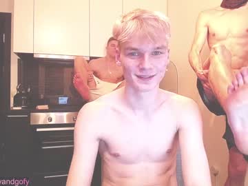webcam man gofymcmouse live cam image #1104100