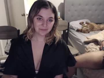 webcam couple bellewoods live cam image #1289497