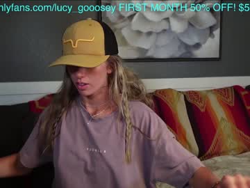 webcam girl lucy_gooosey live cam image #7232265