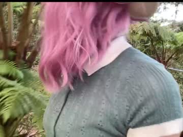 webcam girl kaileeshy live cam image #1671086