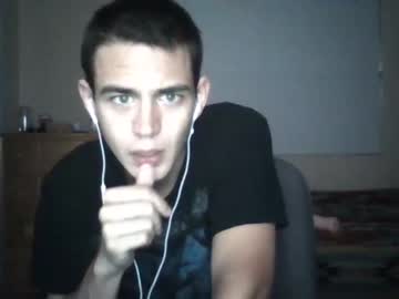 webcam man th3r3v3nant live cam image #113164