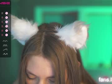 webcam girl angels_kiss live cam image #4308758