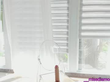 webcam girl miss_diamond__ live cam image #8940645