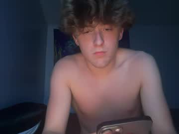 webcam man carterwilliaams live cam image #12806017