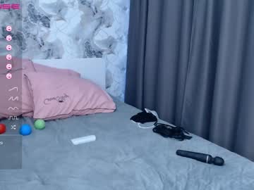 webcam girl julia_sweetiest_passion live cam image #7166540