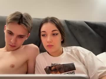 webcam couple luis7777hui live cam image #8656833