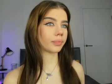 webcam girl jenie_fire live cam image #10174277
