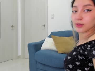 webcam girl maxine_8 live cam image #4712818
