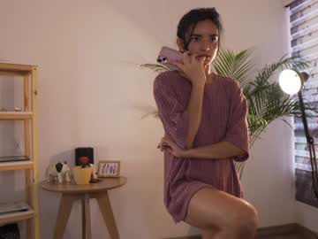 webcam girl urcutelinda live cam image #9905985