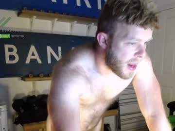 webcam man steam_engineer live cam image #3162999