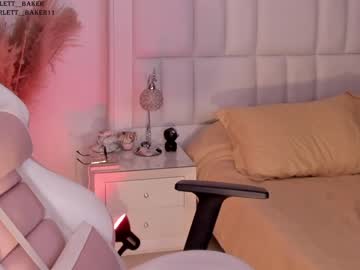 webcam girl scarlett__baker live cam image #7719310