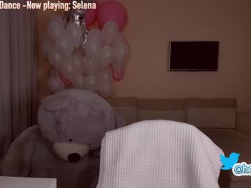 webcam girl hollyextra live cam image #1829080
