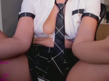 webcam girl lindamei live cam image #11724735