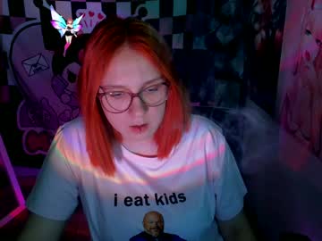 webcam girl margaret_red live cam image #10942357