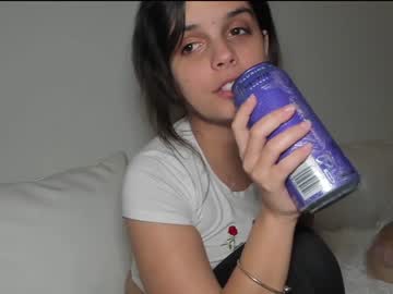 webcam girl lilbeccaxo live cam image #2429830
