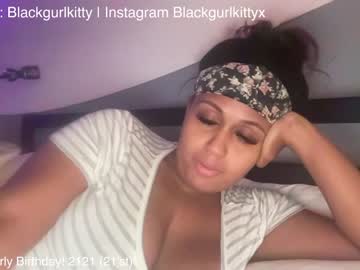 webcam girl blackgurlkitty live cam image #3645797