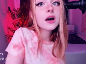 webcam girl pocketrocket_ live cam image #1206219
