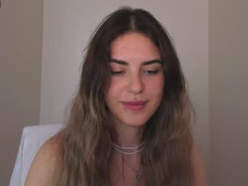 webcam girl emmycrystal_ live cam image #9316762