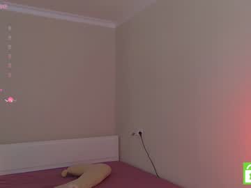 webcam girl tinkerdinky live cam image #9167359