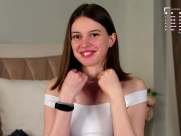webcam girl aislyfarran live cam image #10865619