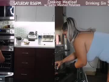 webcam girl milavalentinax live cam image #6086120
