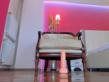 webcam girl jou_gun live cam image #7095863