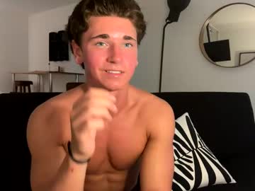 webcam man elijahkinky live cam image #10660595
