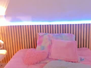 webcam girl little_effy18 live cam image #7011467
