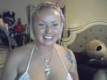 webcam couple mslovelymarilyn live cam image #675696