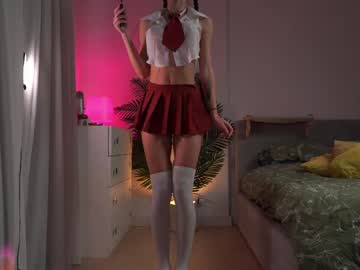 webcam girl emma_land live cam image #11970425