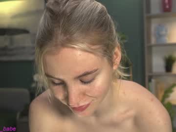 webcam girl marmelado_babe live cam image #4812537