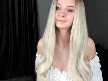 webcam girl likasummer live cam image #9439977