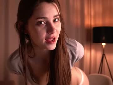 webcam girl scarletmore live cam image #11931133