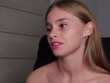 webcam girl abby_laker live cam image #10854158