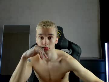 webcam man mason_warhol live cam image #9522884