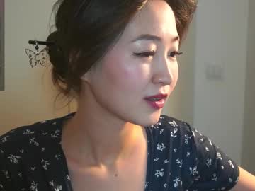 webcam girl seulbi live cam image #12105679