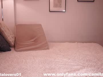 webcam girl camilalovers01 live cam image #9051746