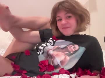 webcam girl olive_nextdoor live cam image #4677824