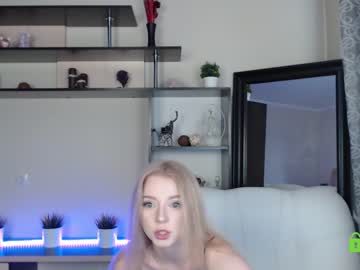 webcam girl adrykilly live cam image #2332952