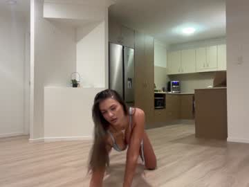 webcam girl cassies1 live cam image #12214683