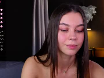 webcam girl nika_lodge live cam image #7217786