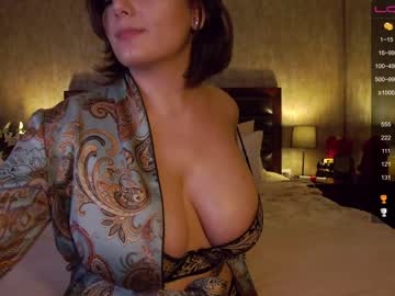 webcam girl karrin live cam image #1239132