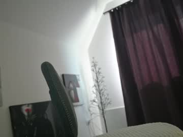 webcam girl allayah live cam image #10597923