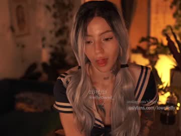 webcam girl effylowell_ live cam image #7242377