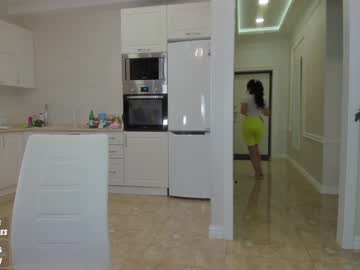 webcam girl sweety_rinushka_ live cam image #3113517